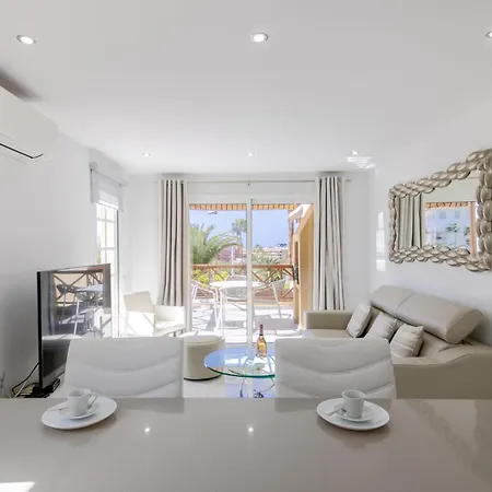 Mango La Caleta Hideaway Apartment *