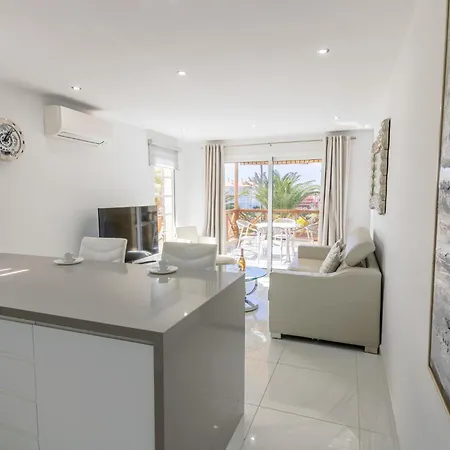 Mango La Caleta Hideaway *